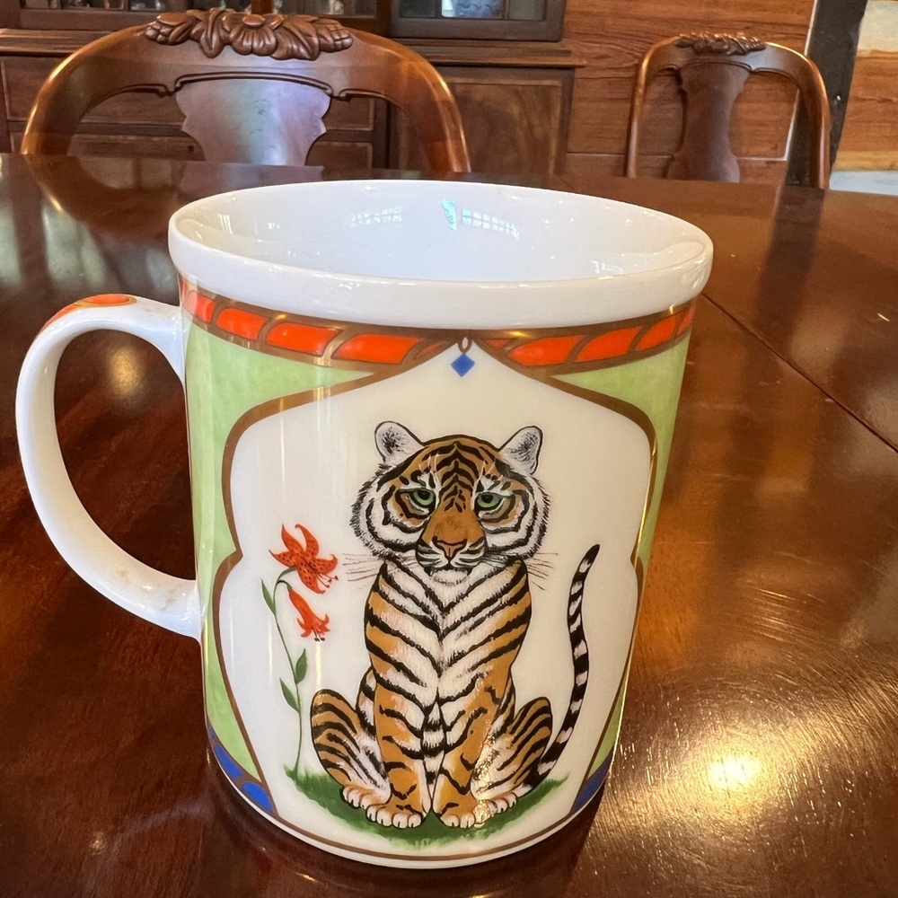 Lynn Chase Tiger Raj mug